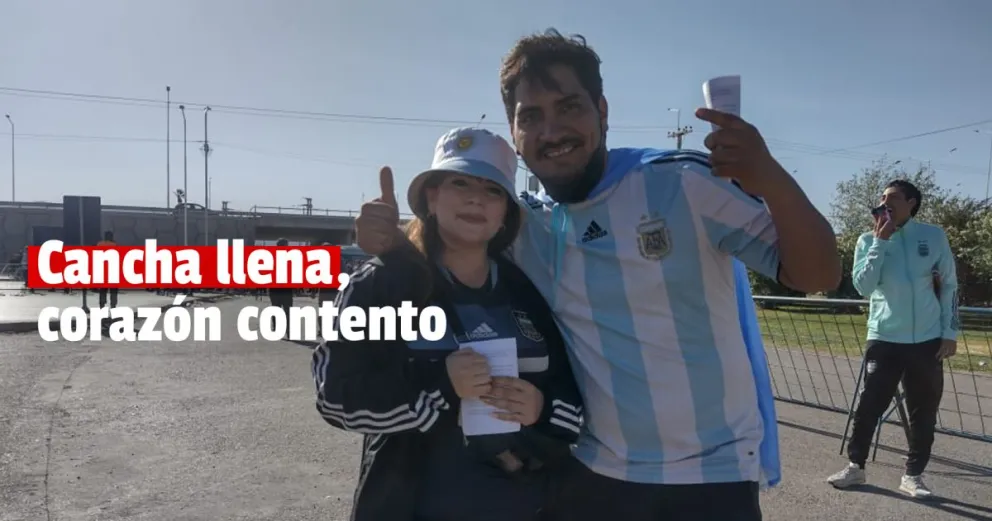Así llegan los hinchas al Estadio del Bicentenario para el clásico sudamericano 