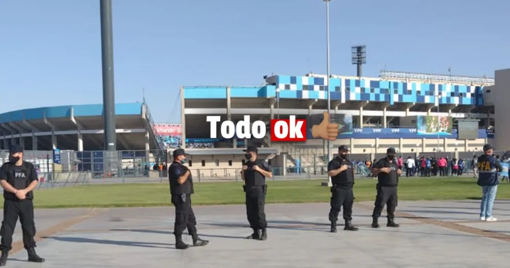 El operativo de seguridad se desarrolla con total normalidad, no se registran disturbios