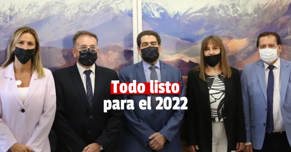 Asumieron los miembros del Jurado de Enjuiciamiento