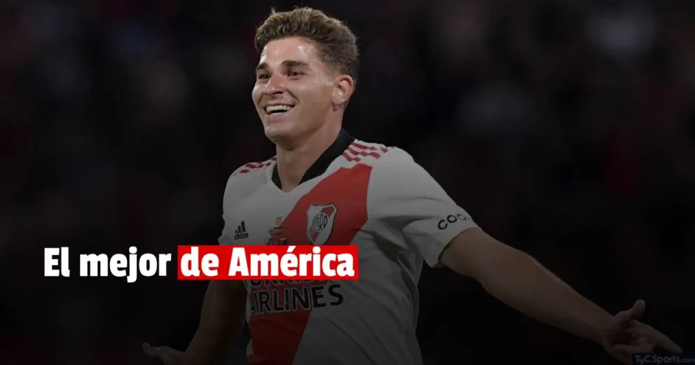 Julián Álvarez fue elegido como el mejor futbolista de América