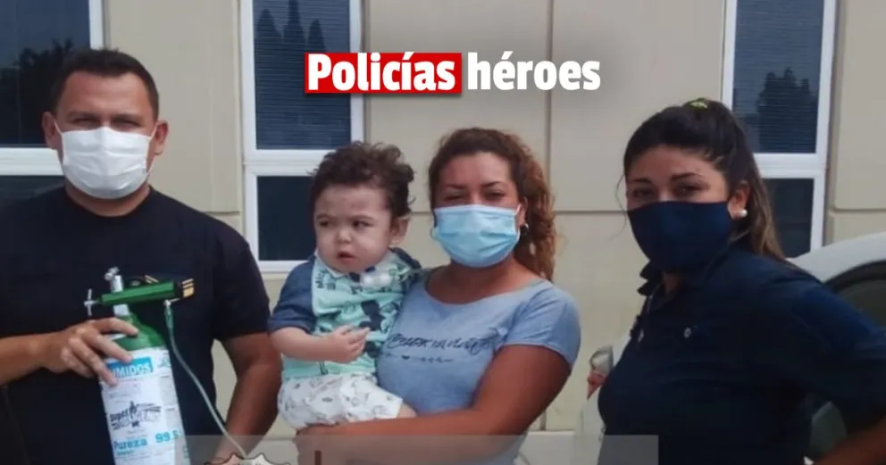 Realizaron un gran despliegue policial para que un niño que se asfixiaba llegara a tiempo al hospital