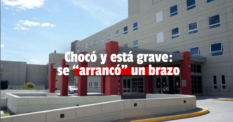 Perdió un brazo tras chocar en su moto con dos autos: tiene 23 años