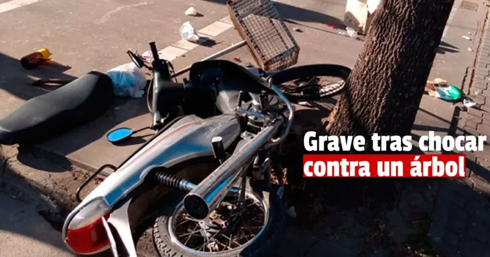 Un joven de 25 años terminó internado tras impactar contra un árbol  