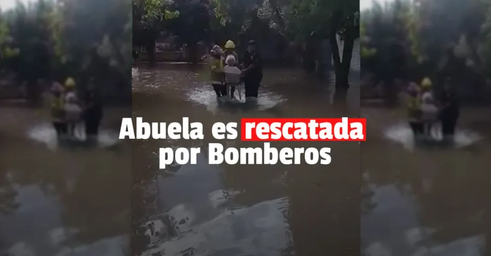 Video: así evacuaban a una anciana de 78 años en Rawson