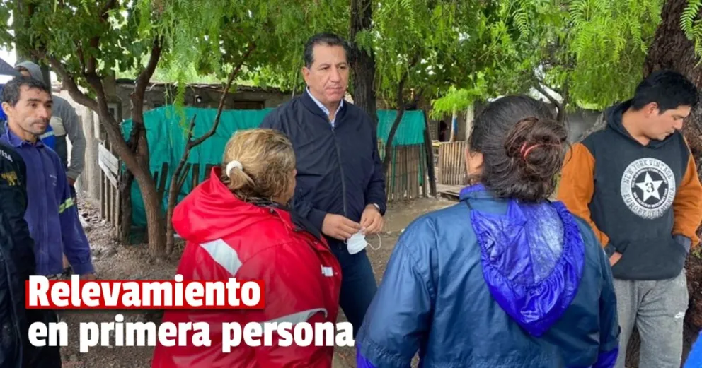 El ministro Aballay recorrió las zonas afectadas por la lluvia