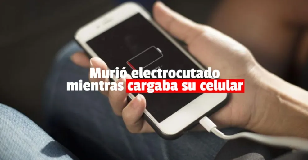 Cargaba su celular y se electrocutó