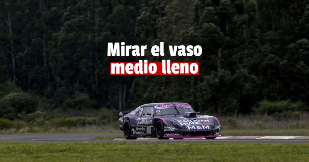 Tobías Martínez remontó para quedar en el puesto 14°