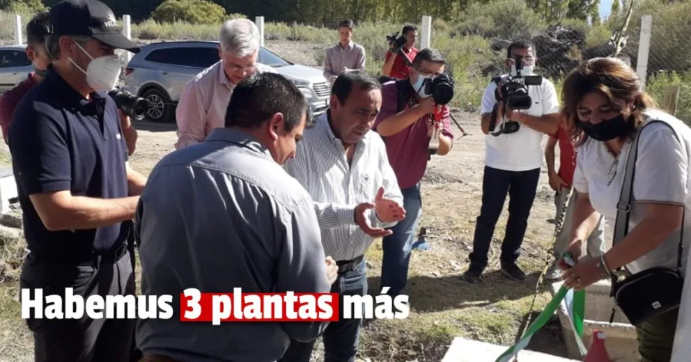 La municipalidad de Iglesia inauguró tres plantas potabilizadoras de agua