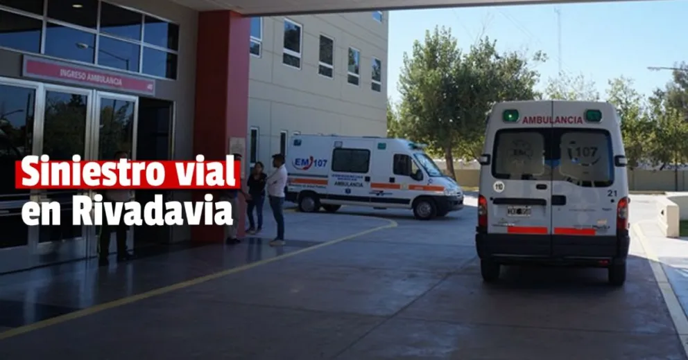 Un choque entre un auto y un moto dejó una persona muy herida