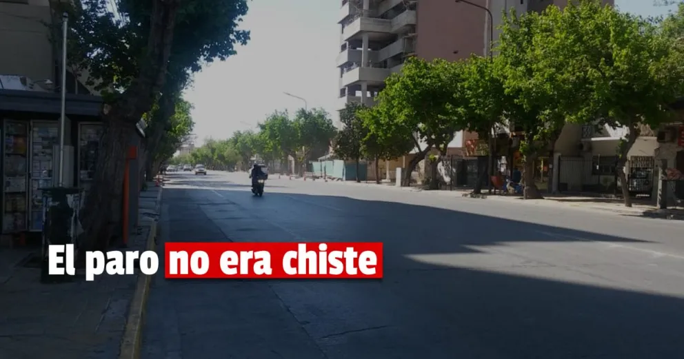 Acatamiento 100% al paro de colectivos en San Juan 